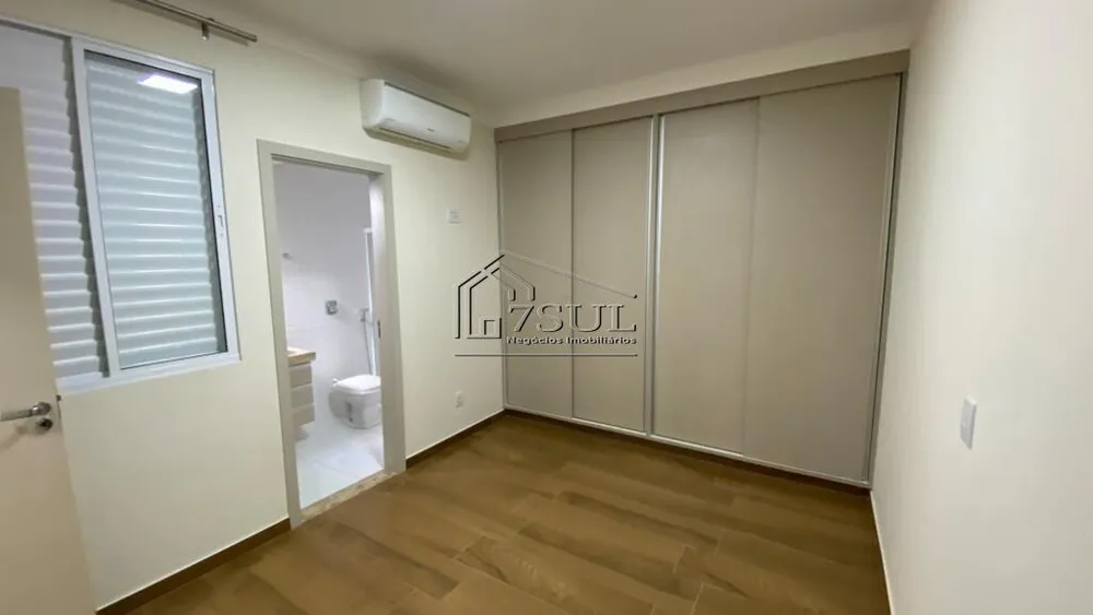 Casa, 4 quartos, 270 m² - Foto 4