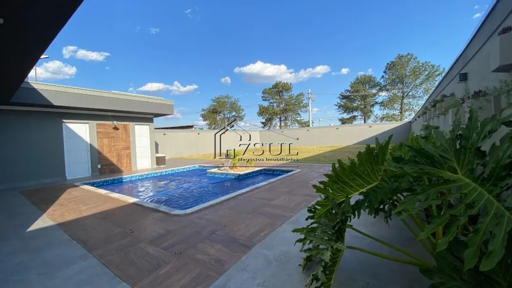 Casa, 4 quartos, 270 m² - Foto 12