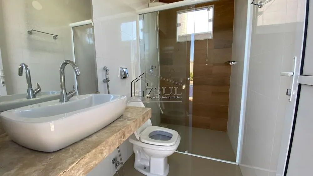 Casa, 4 quartos, 270 m² - Foto 9