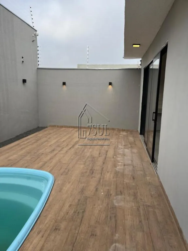 Casa, 3 quartos, 100 m² - Foto 1