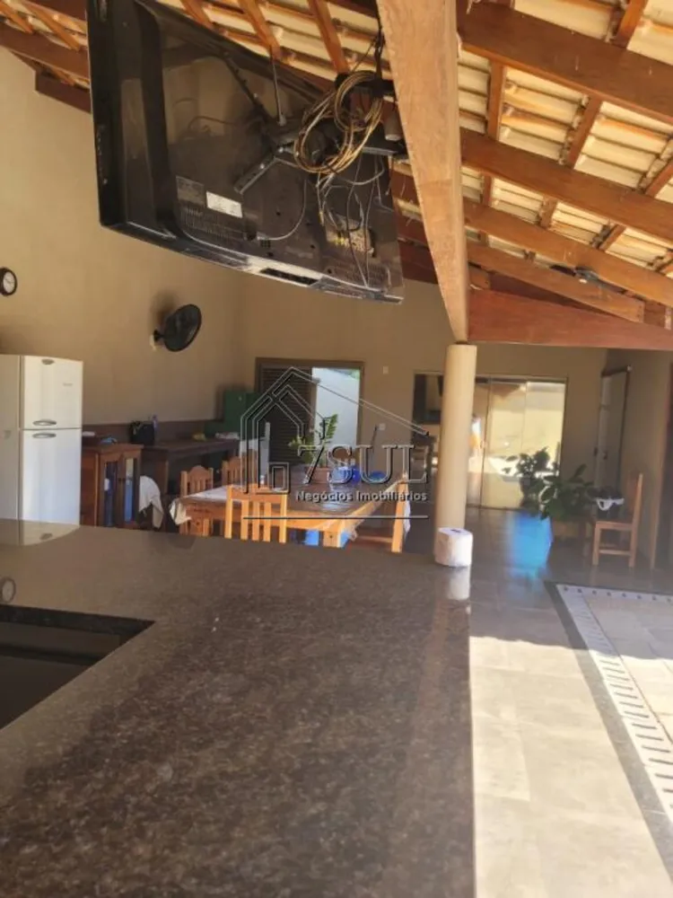 Casa, 3 quartos, 380 m² - Foto 2