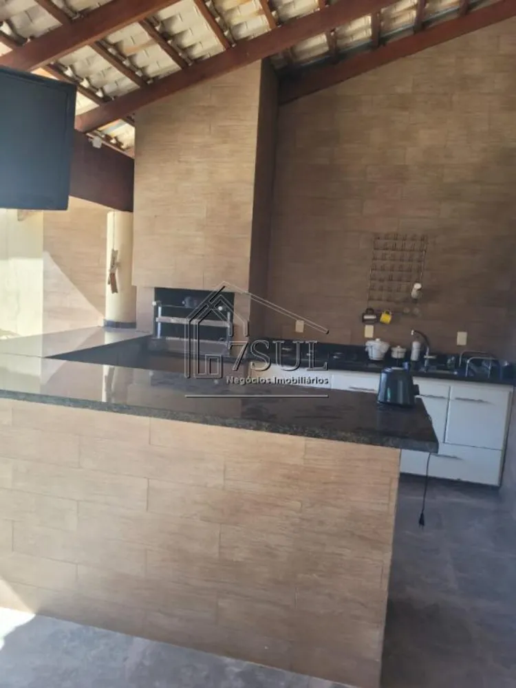 Casa, 3 quartos, 380 m² - Foto 4