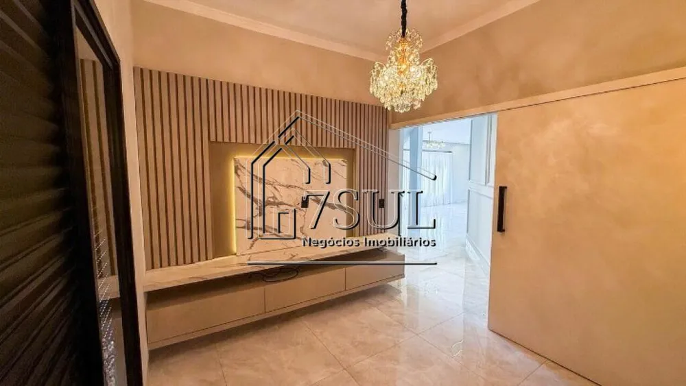 Casa, 4 quartos, 262 m² - Foto 2