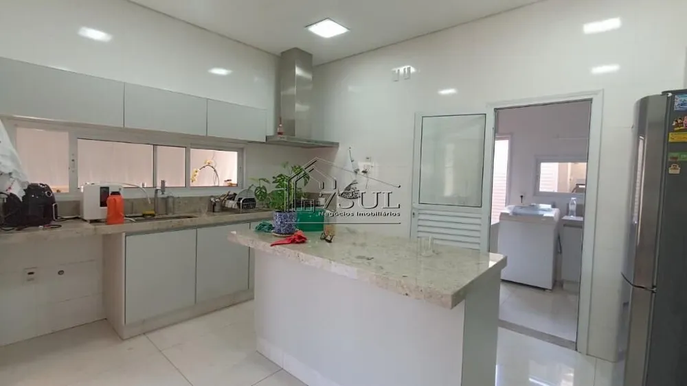 Casa, 3 quartos, 270 m² - Foto 7