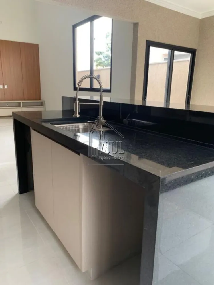 Casa, 3 quartos, 170 m² - Foto 1