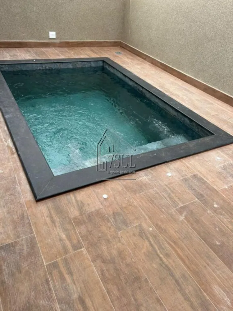 Casa, 3 quartos, 170 m² - Foto 2