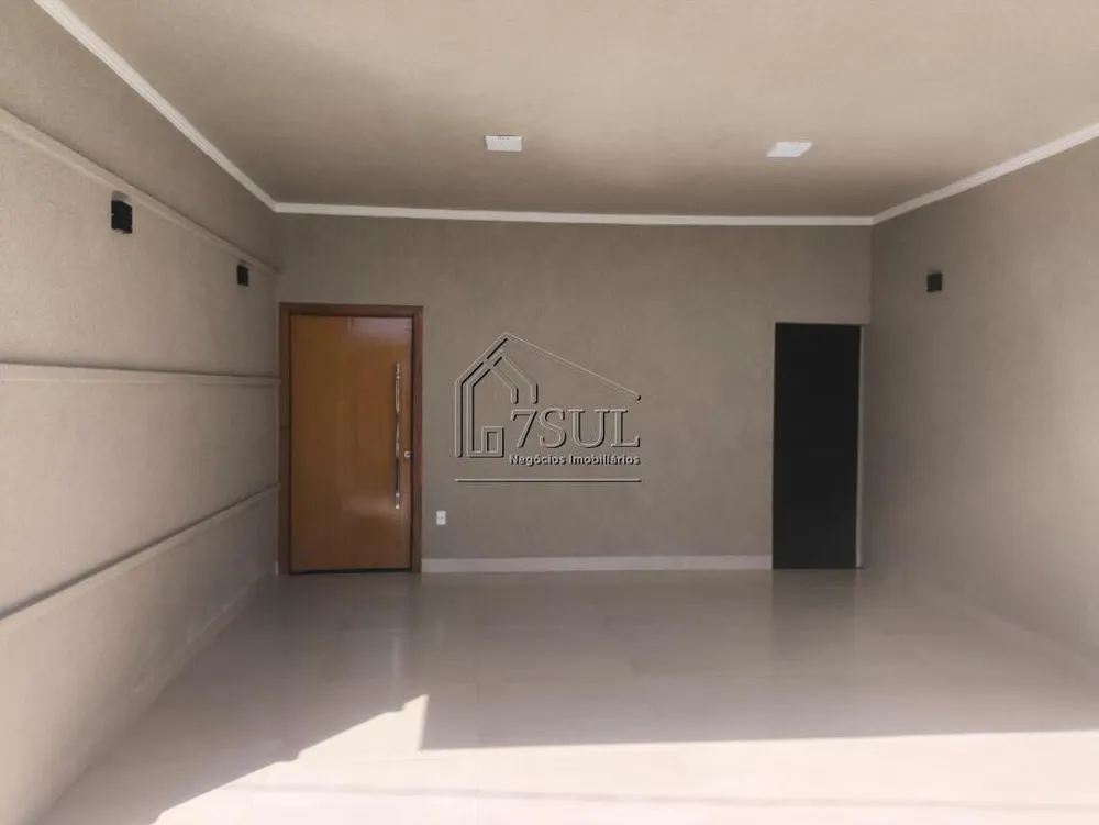 Casa, 3 quartos, 119 m² - Foto 1