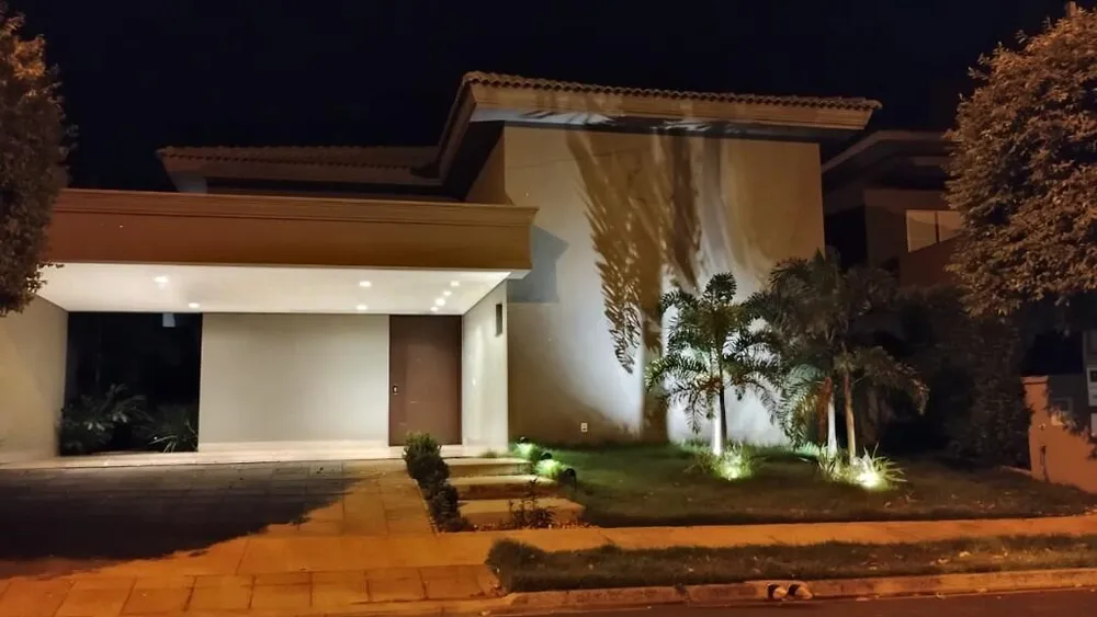 Casa, 4 quartos, 300 m² - Foto 1