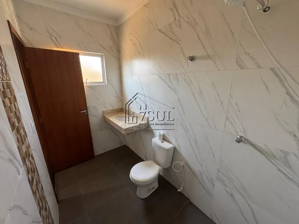 Casa, 3 quartos, 135 m² - Foto 1