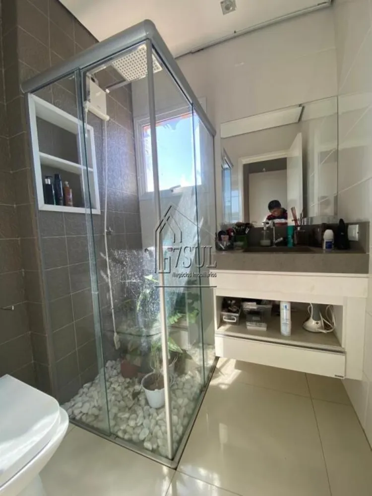 Apartamento, 3 quartos, 215 m² - Foto 10