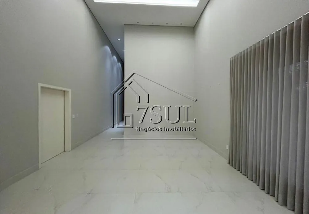 Casa, 4 quartos, 245 m² - Foto 3