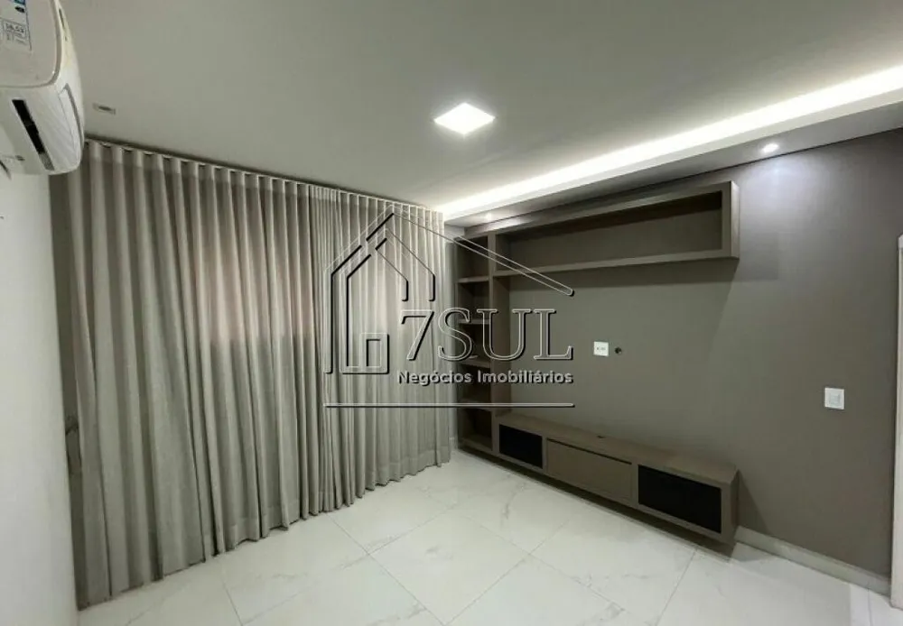 Casa, 4 quartos, 245 m² - Foto 4