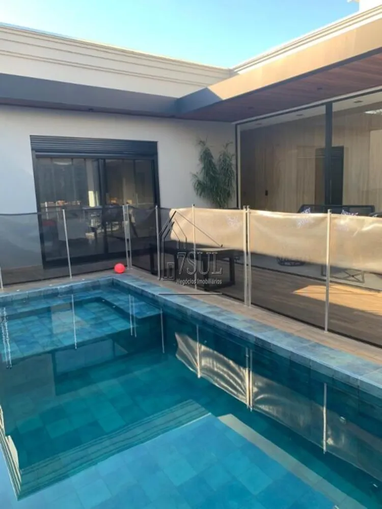 Casa, 3 quartos, 251 m² - Foto 10