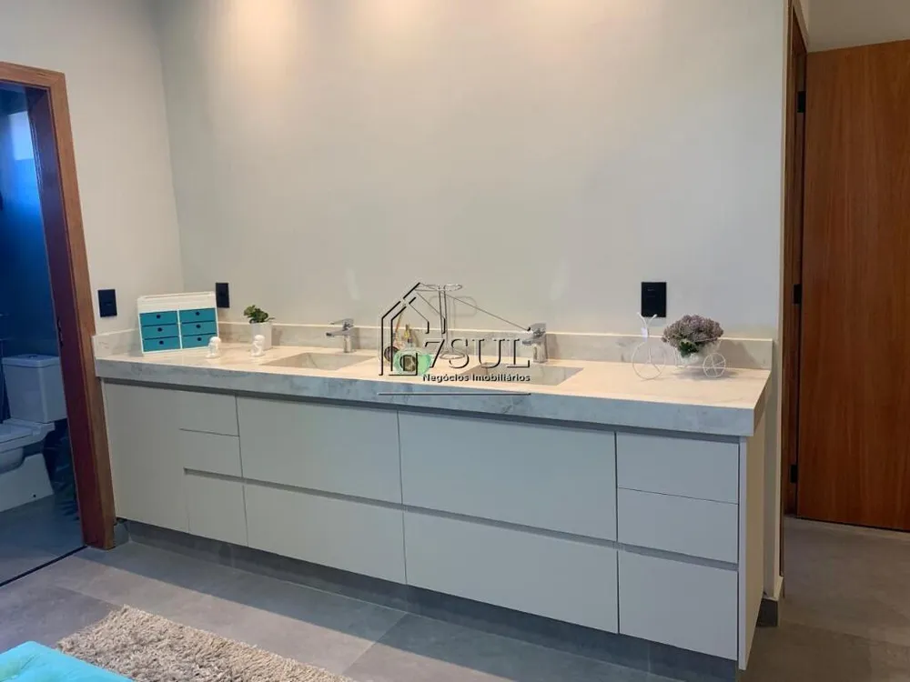 Casa, 3 quartos, 251 m² - Foto 9