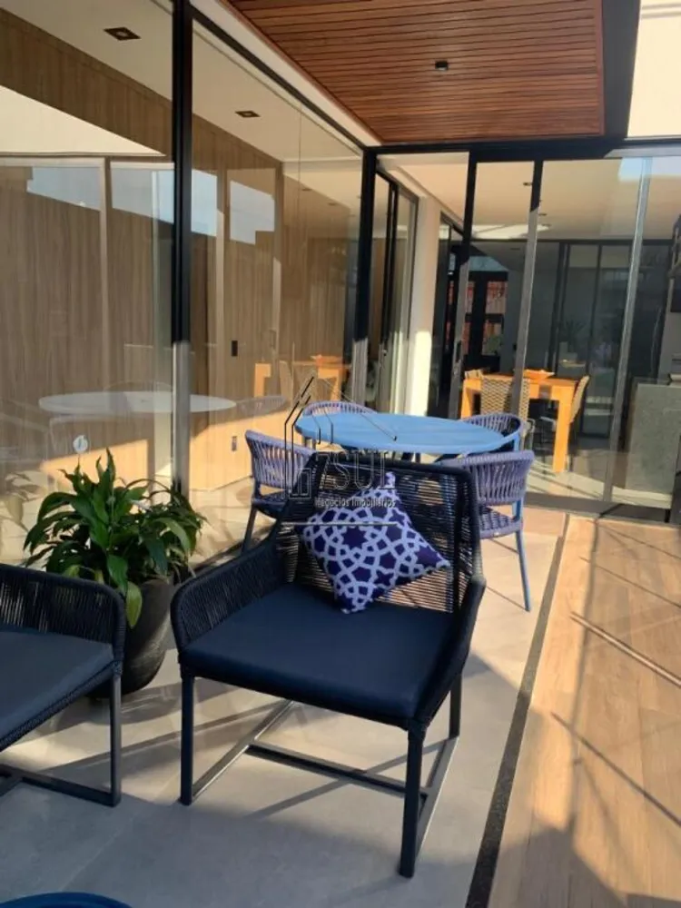 Casa, 3 quartos, 251 m² - Foto 11