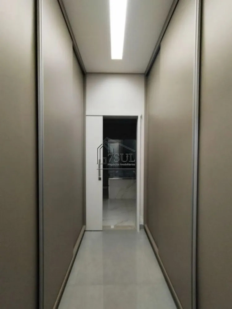 Casa, 3 quartos, 225 m² - Foto 8