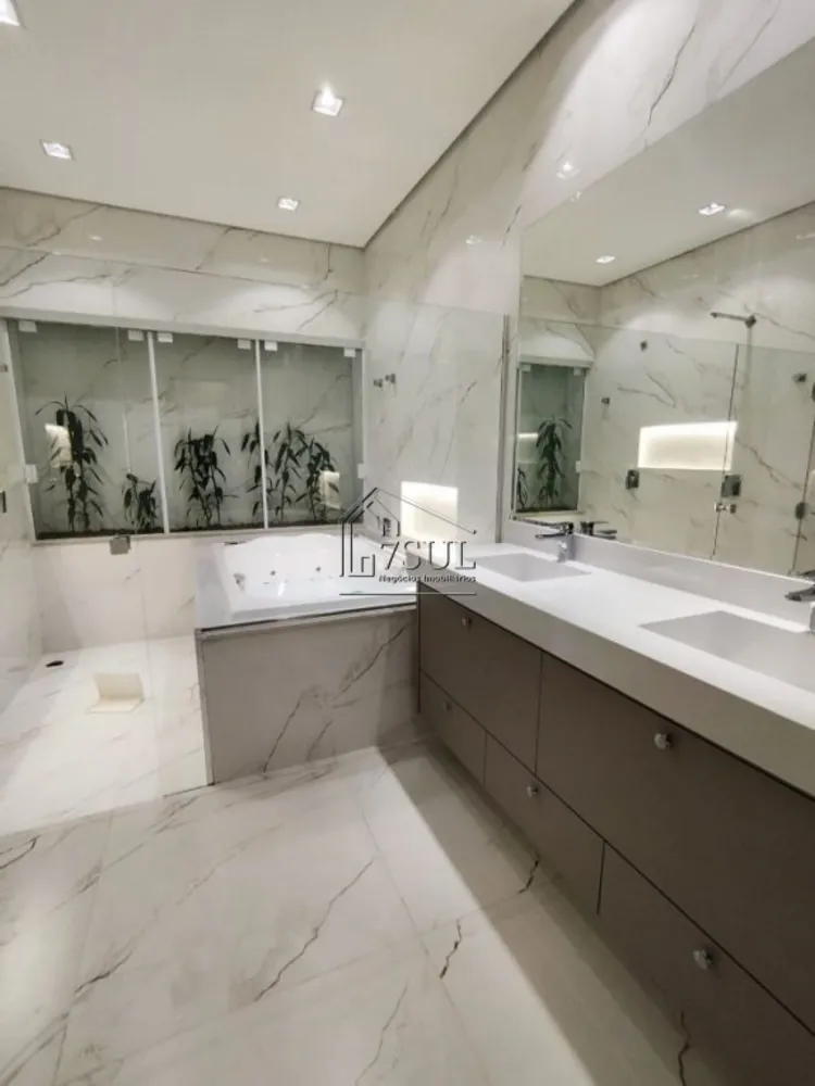 Casa, 3 quartos, 225 m² - Foto 3