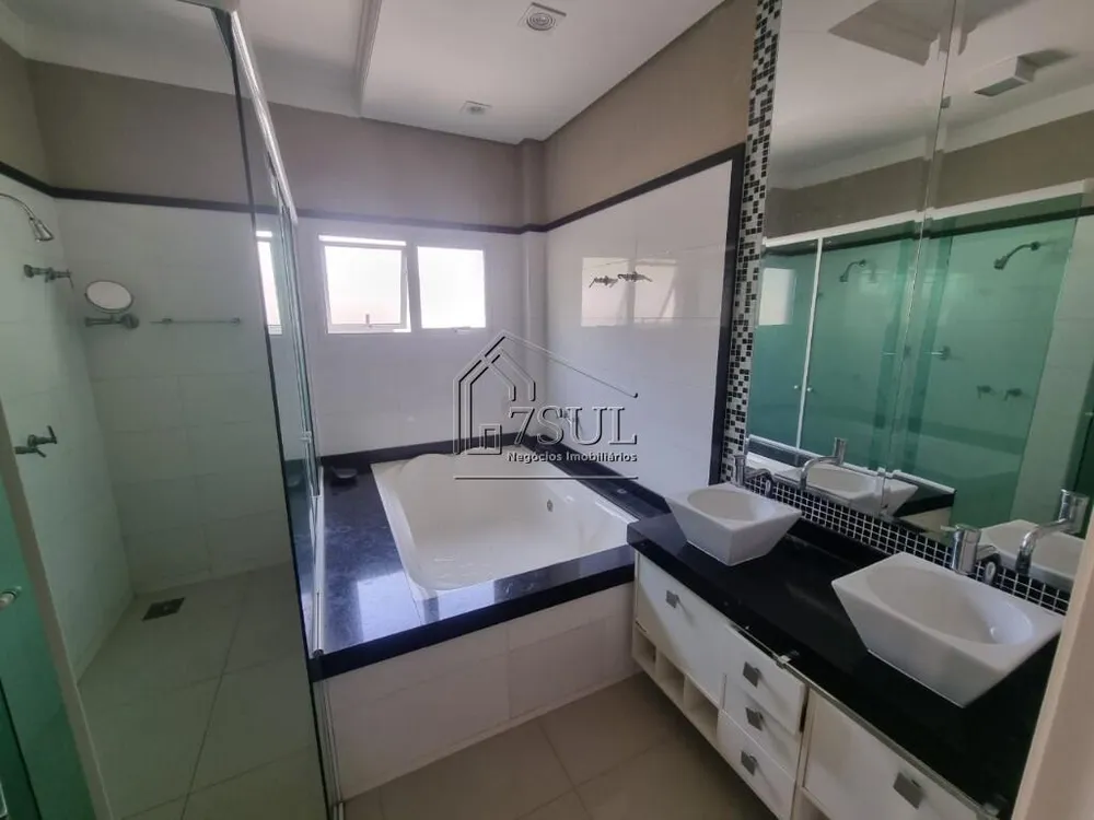 Casa, 4 quartos, 435 m² - Foto 3