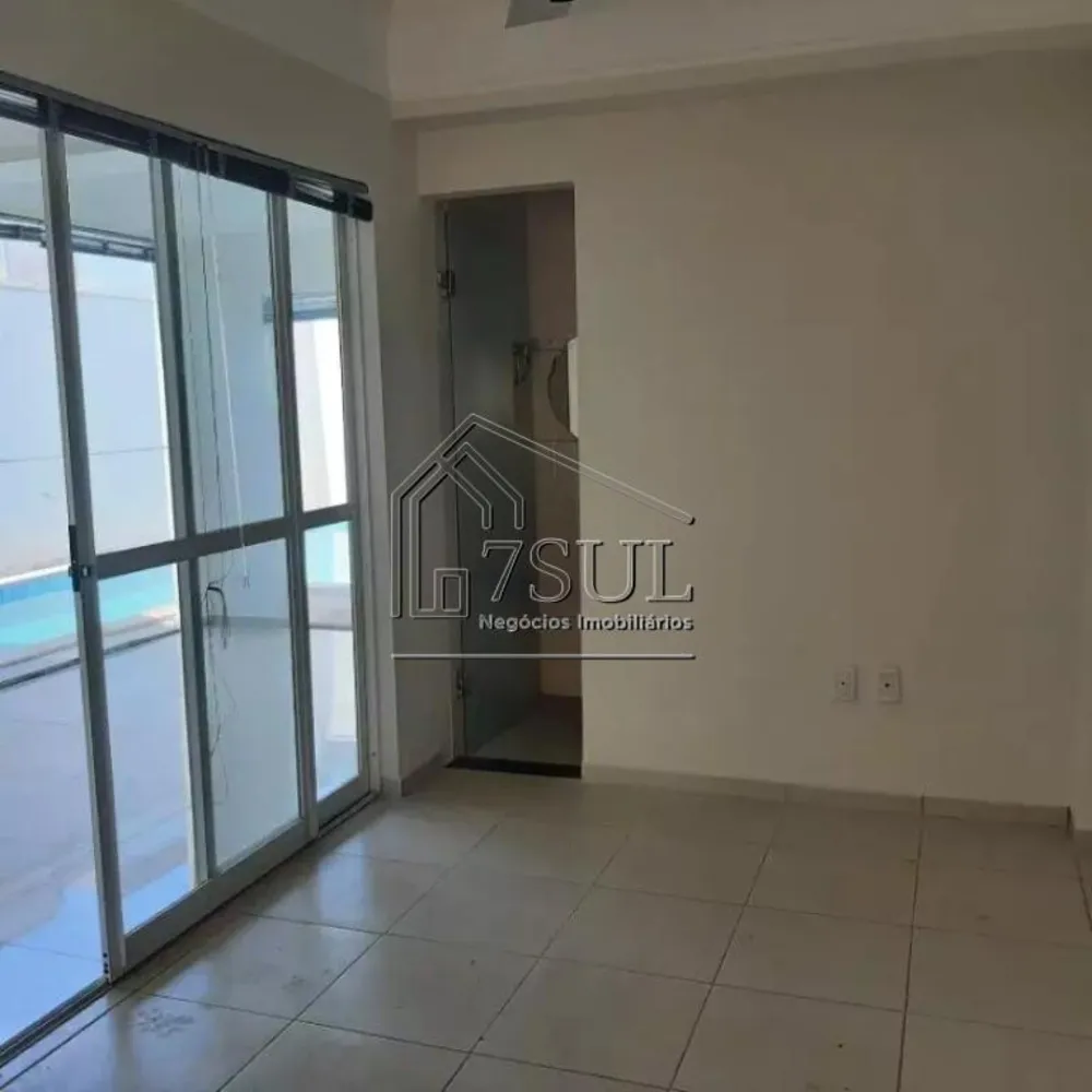 Casa, 4 quartos, 240 m² - Foto 5