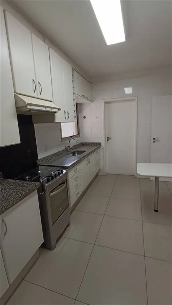 Apartamento, 3 quartos, 117 m² - Foto 2