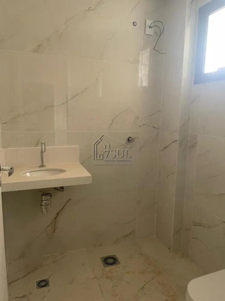 Apartamento, 3 quartos, 135 m² - Foto 1