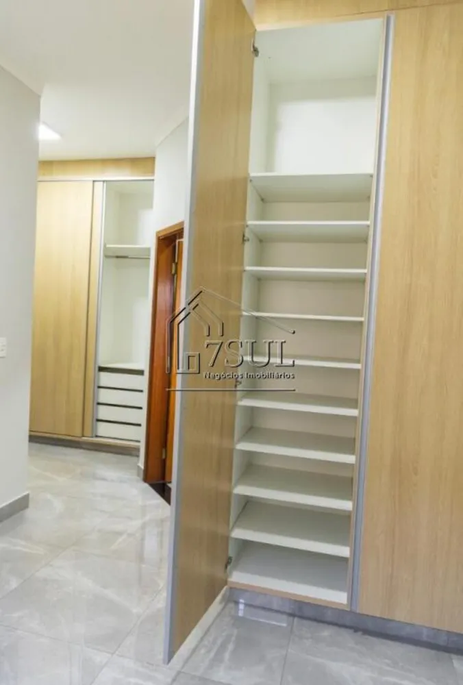 Casa, 3 quartos, 200 m² - Foto 7