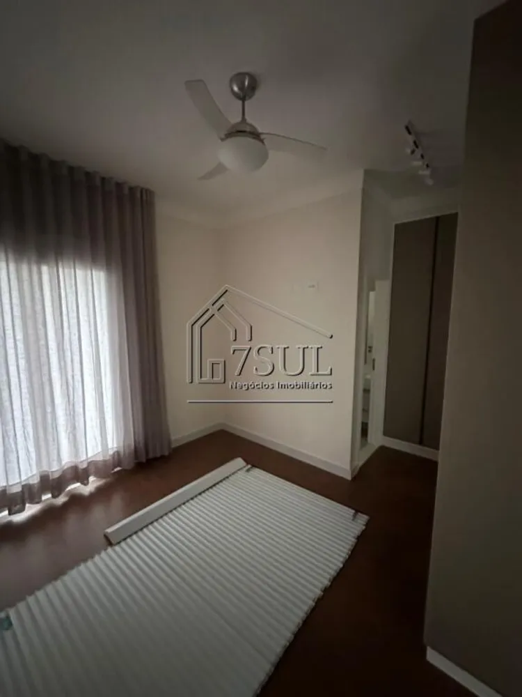 Casa, 4 quartos, 340 m² - Foto 1