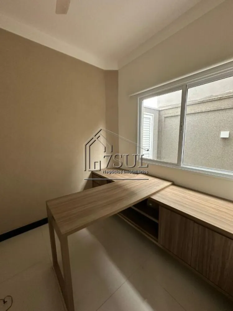 Casa, 4 quartos, 340 m² - Foto 3