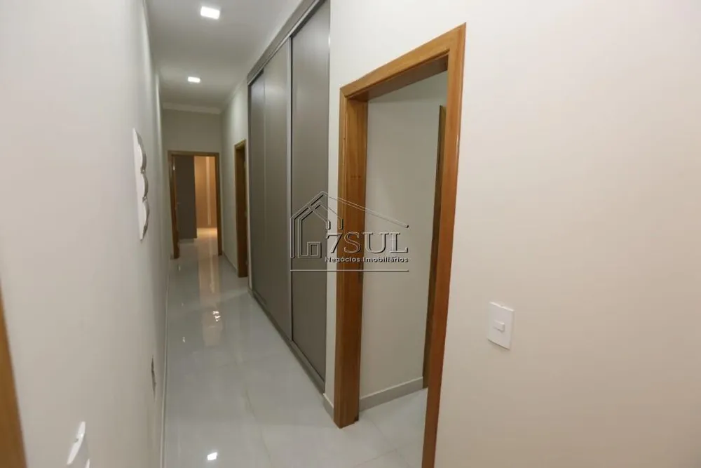 Casa, 3 quartos, 159 m² - Foto 4