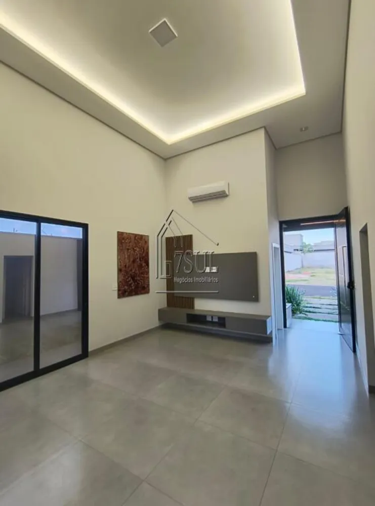Casa, 3 quartos, 215 m² - Foto 4