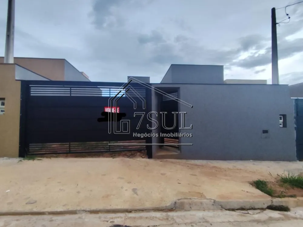 Casa, 3 quartos, 70 m² - Foto 1