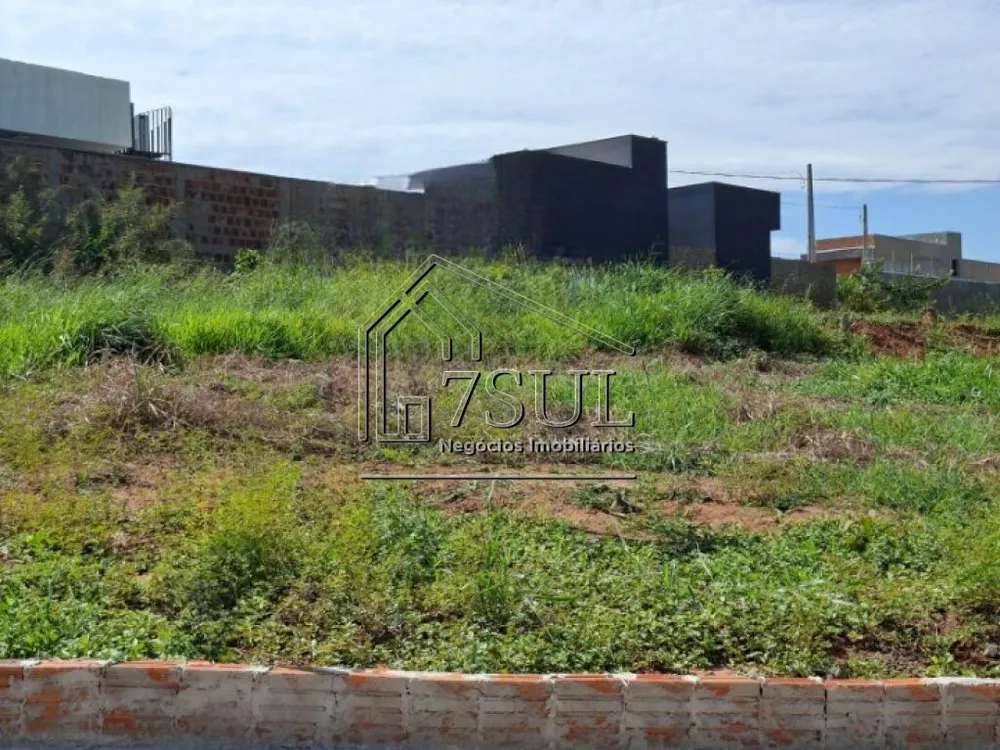Terreno, 202 m² - Foto 1