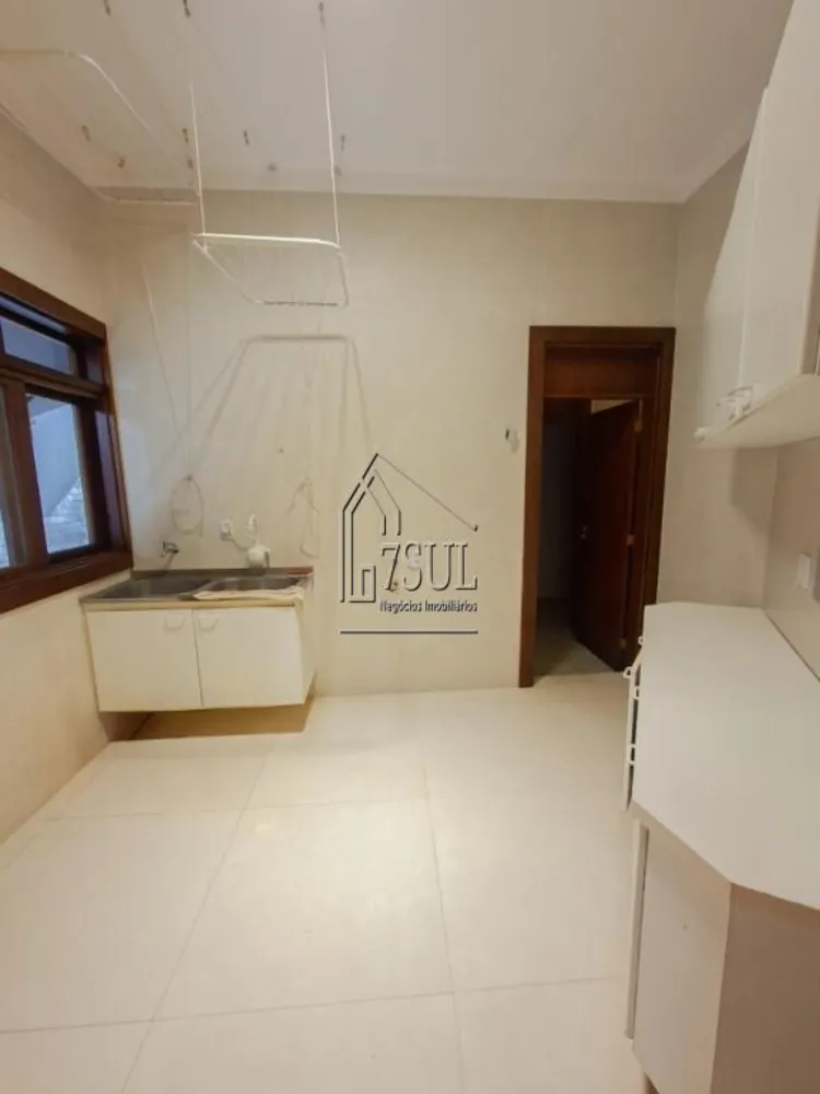 Casa, 3 quartos, 600 m² - Foto 2