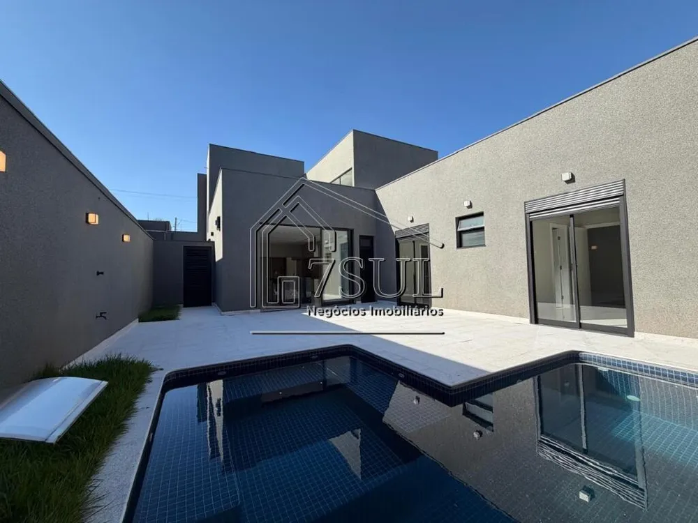 Casa, 3 quartos, 228 m² - Foto 8