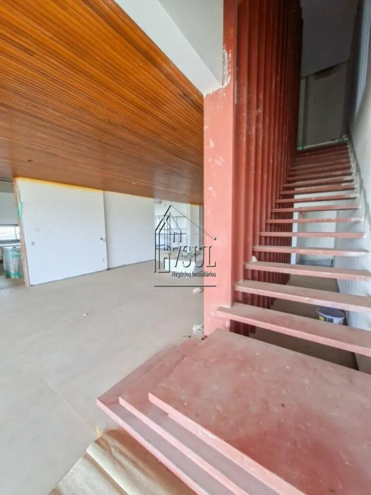 Casa, 4 quartos, 657 m² - Foto 8