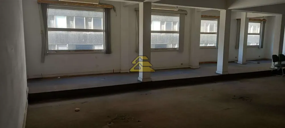 Sala-Conjunto, 372 m² - Foto 1