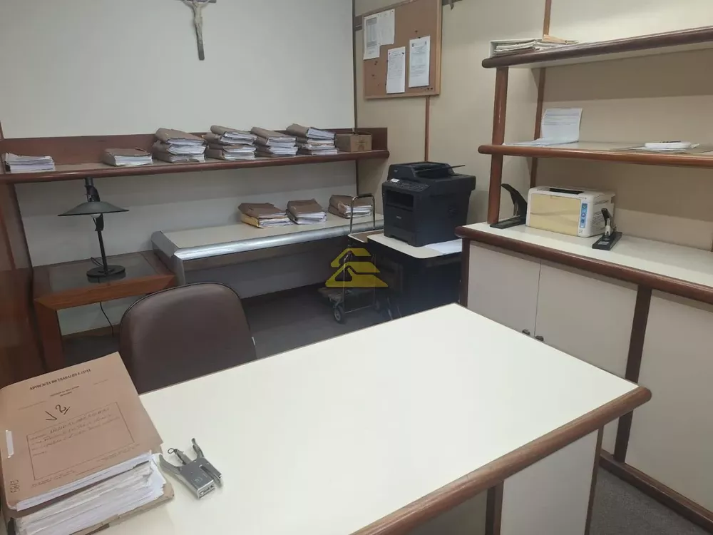 Sala-Conjunto, 215 m² - Foto 2