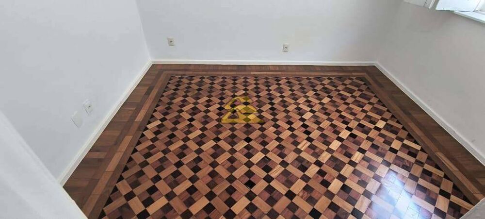 Apartamento à venda com 3 quartos, 98m² - Foto 2