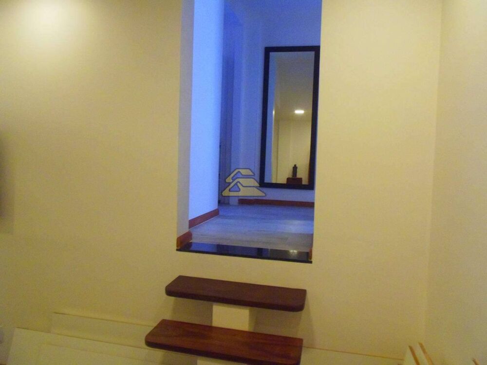Casa à venda com 3 quartos, 183m² - Foto 4