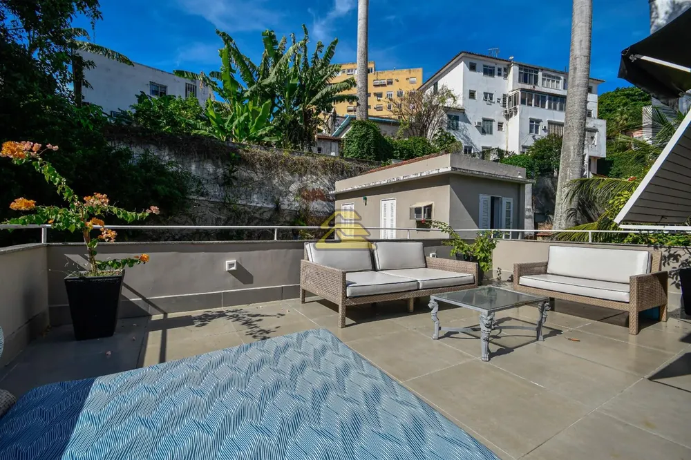Casa, 7 quartos, 585 m² - Foto 3