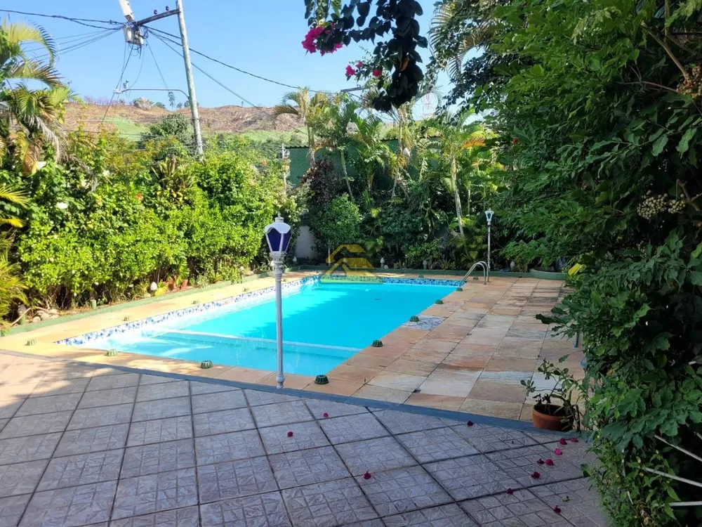 Sobrado, 5 quartos, 840 m² - Foto 1