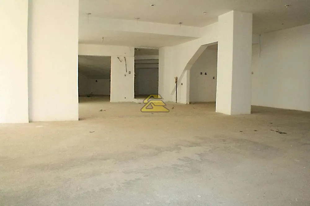 Loja-Salão, 227 m² - Foto 1