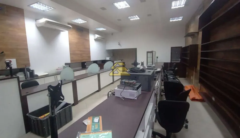 Prédio Inteiro, 700 m² - Foto 1