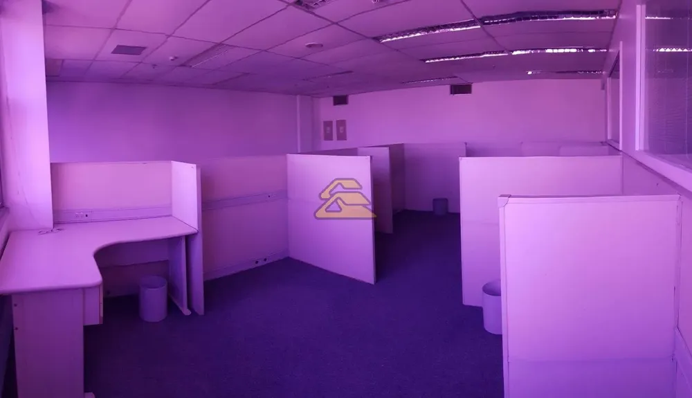 Sala-Conjunto, 1050 m² - Foto 8