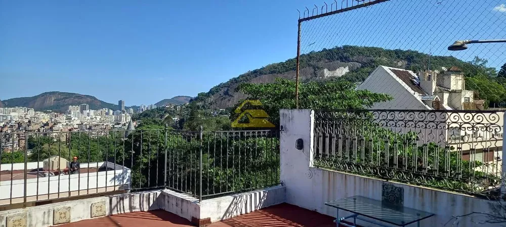 Casa, 4 quartos, 243 m² - Foto 10