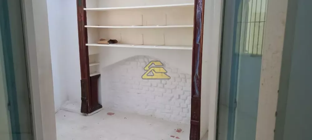 Casa, 4 quartos, 243 m² - Foto 29