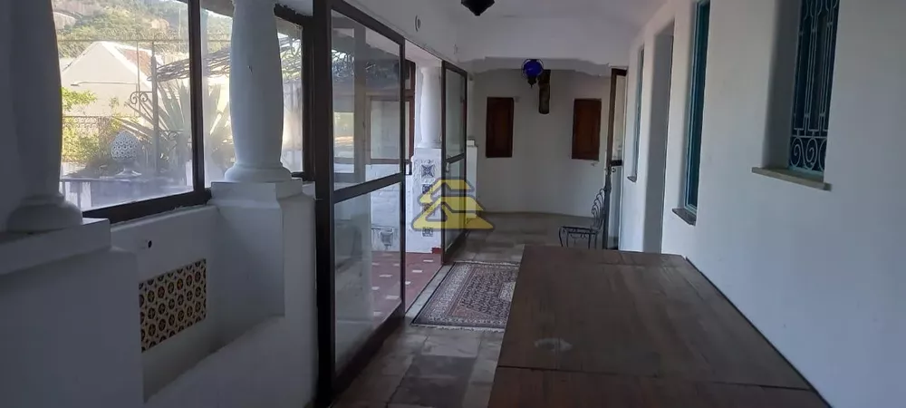 Casa, 4 quartos, 243 m² - Foto 9