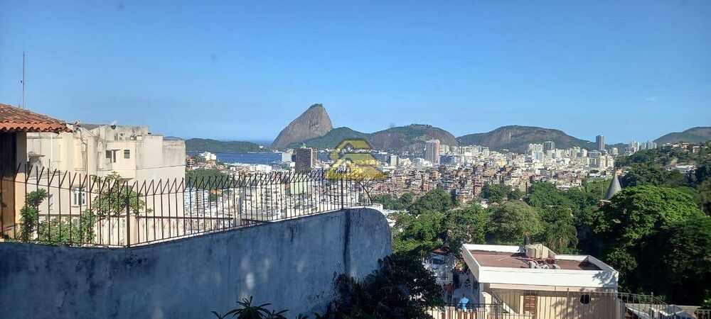 Casa, 4 quartos, 243 m² - Foto 3