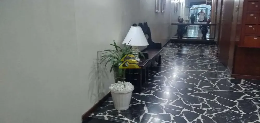 Apartamento, 3 quartos, 198 m² - Foto 2