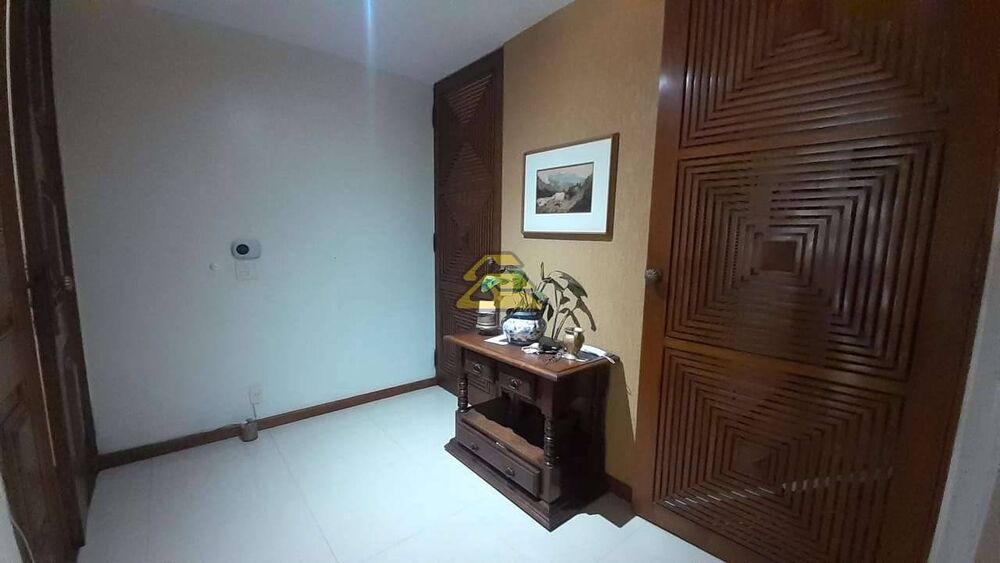 Casa, 6 quartos, 360 m² - Foto 36